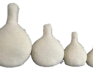 MainBocksBeutel - C. Kissen in BocksBeutelform ca. 30 cm wollweiß
